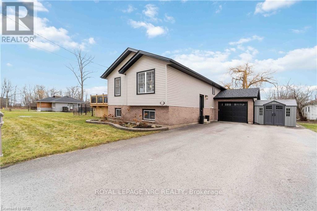 367 Brighton Avenue, Fort Erie, Ontario  L2A 5V9 - Photo 4 - X9411137