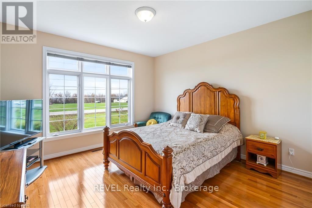 925 Queenston Road, Niagara-On-The-Lake, Ontario  L0S 1J0 - Photo 20 - X9411223