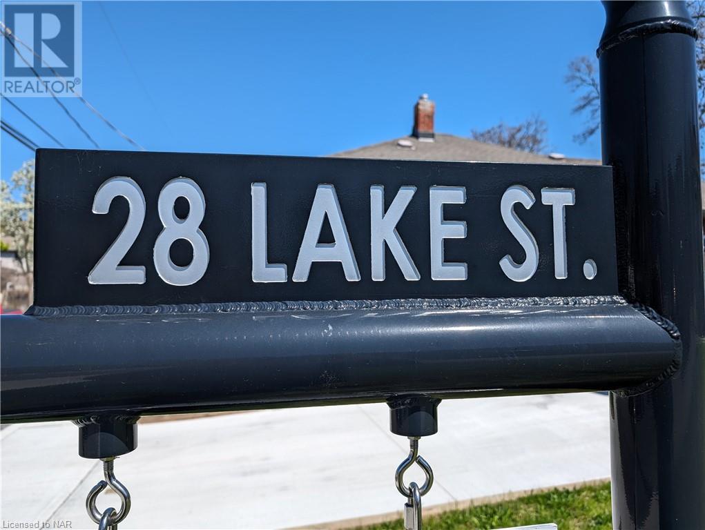 28 Lake Street, St. Catharines, Ontario  L2R 5W8 - Photo 21 - 40575564