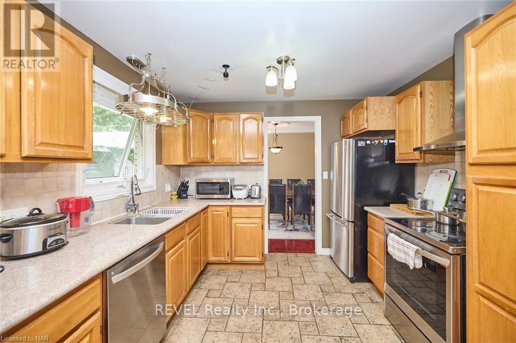 6421 Dorchester Road, Niagara Falls, Ontario  L2G 5T6 - Photo 10 - X9411757