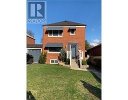 79 CLONMORE Drive, toronto, Ontario