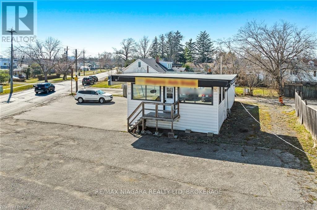 37 Hartzell Road, St. Catharines, Ontario  L2P 1M4 - Photo 35 - X9412885