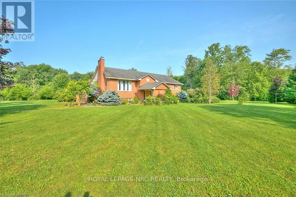 51250 Tunnacliffe Road S, Wainfleet, Ontario  L3B 5N6 - Photo 2 - X9412072