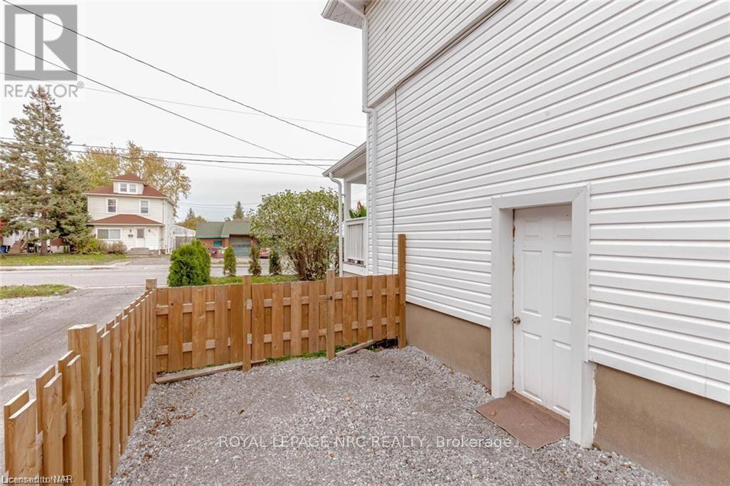 5292 Bridge Street, Niagara Falls, Ontario  L2E 2T3 - Photo 27 - X9413074