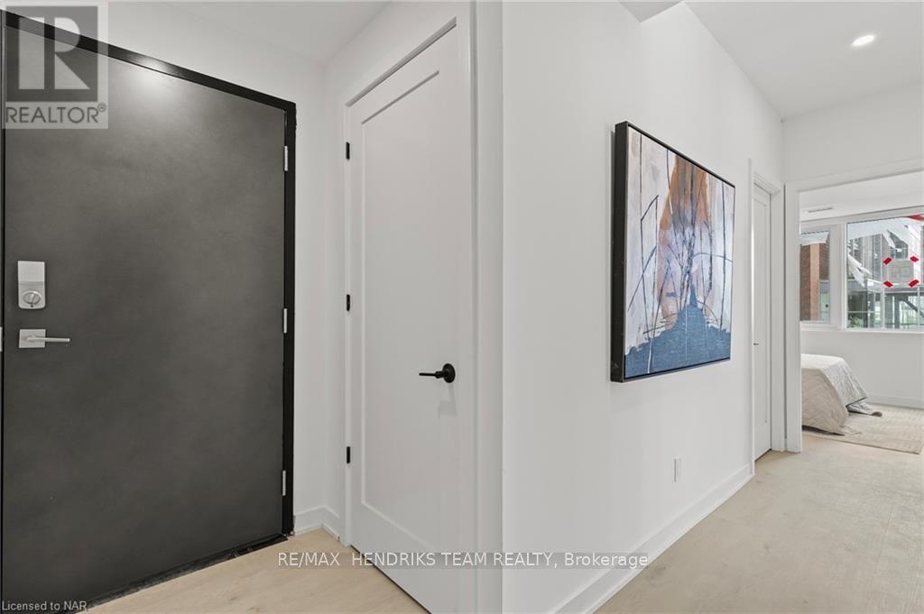 1 Bedroom - 57 Carlisle Street, St. Catharines, Ontario  L2R 3M7 - Photo 5 - X9414275