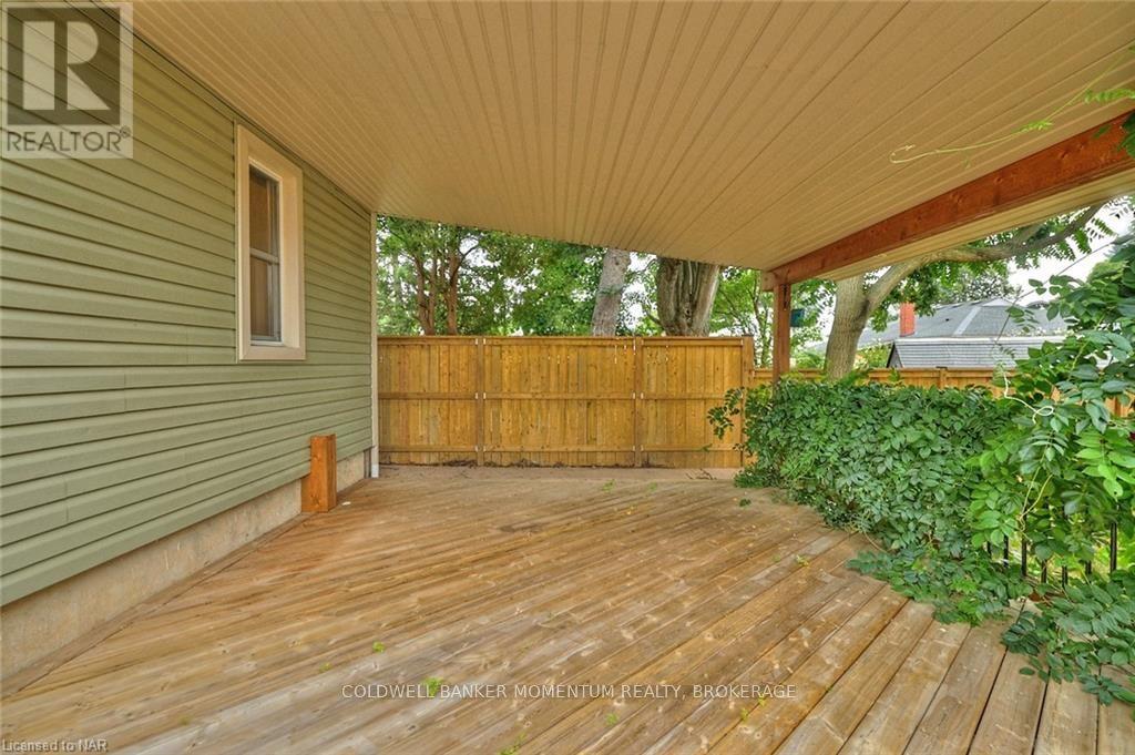 4 Melba Road, St. Catharines, Ontario  L2M 4P6 - Photo 32 - X9412576