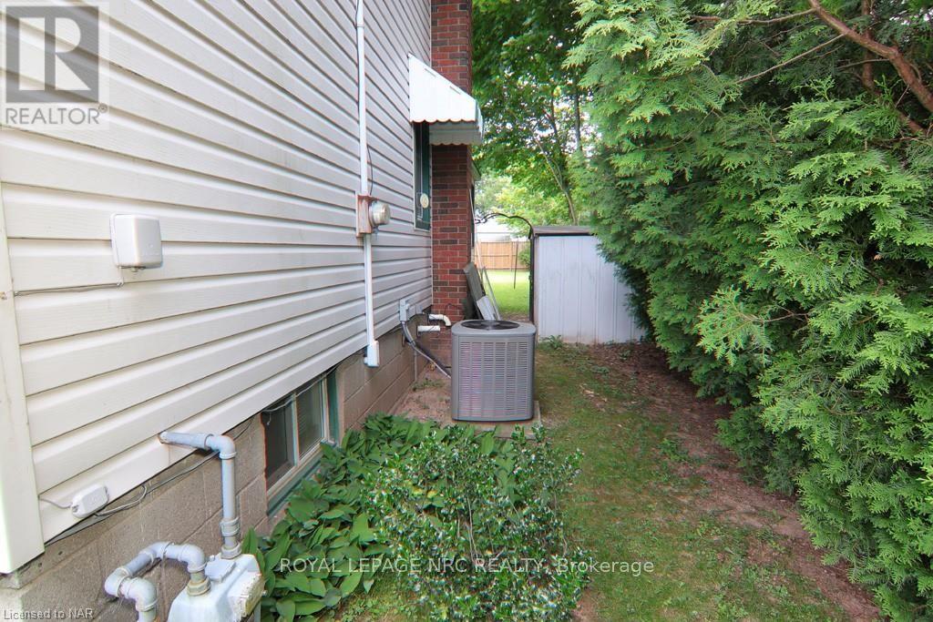 6776 Betty Avenue, Niagara Falls, Ontario  L2G 5W3 - Photo 7 - X9413565