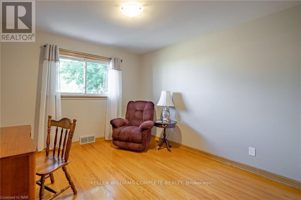 3 Grove Avenue, St. Catharines, Ontario  L2P 1C5 - Photo 16 - X9413663