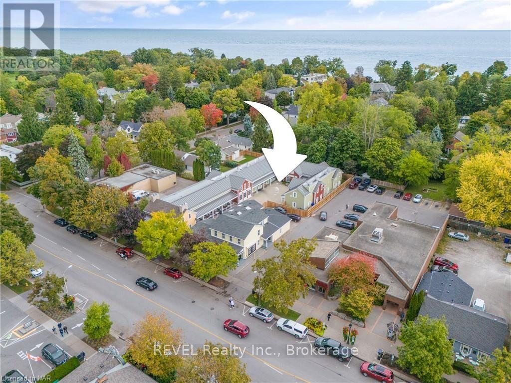 2 - 135 Queen Street, Niagara-On-The-Lake, Ontario  L0S 1J0 - Photo 2 - X9415266