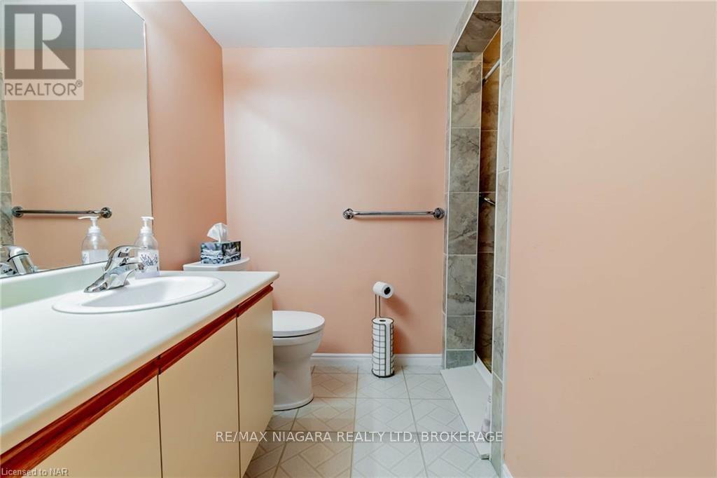 1 - 174 Martindale Road, St. Catharines, Ontario  L2S 3Z9 - Photo 22 - X9415088