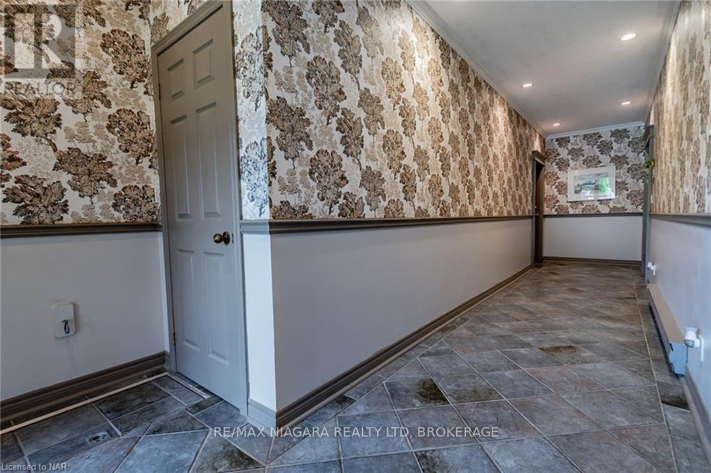 1 - 174 Martindale Road, St. Catharines, Ontario  L2S 3Z9 - Photo 6 - X9415088