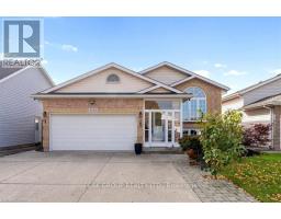 8138 HARVEST CRESCENT, Niagara Falls, Ontario