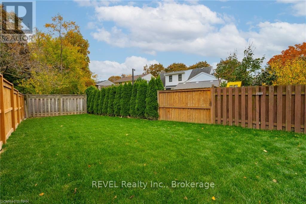 492 Vine Street, St. Catharines, Ontario  L2M 3T6 - Photo 34 - X10409468