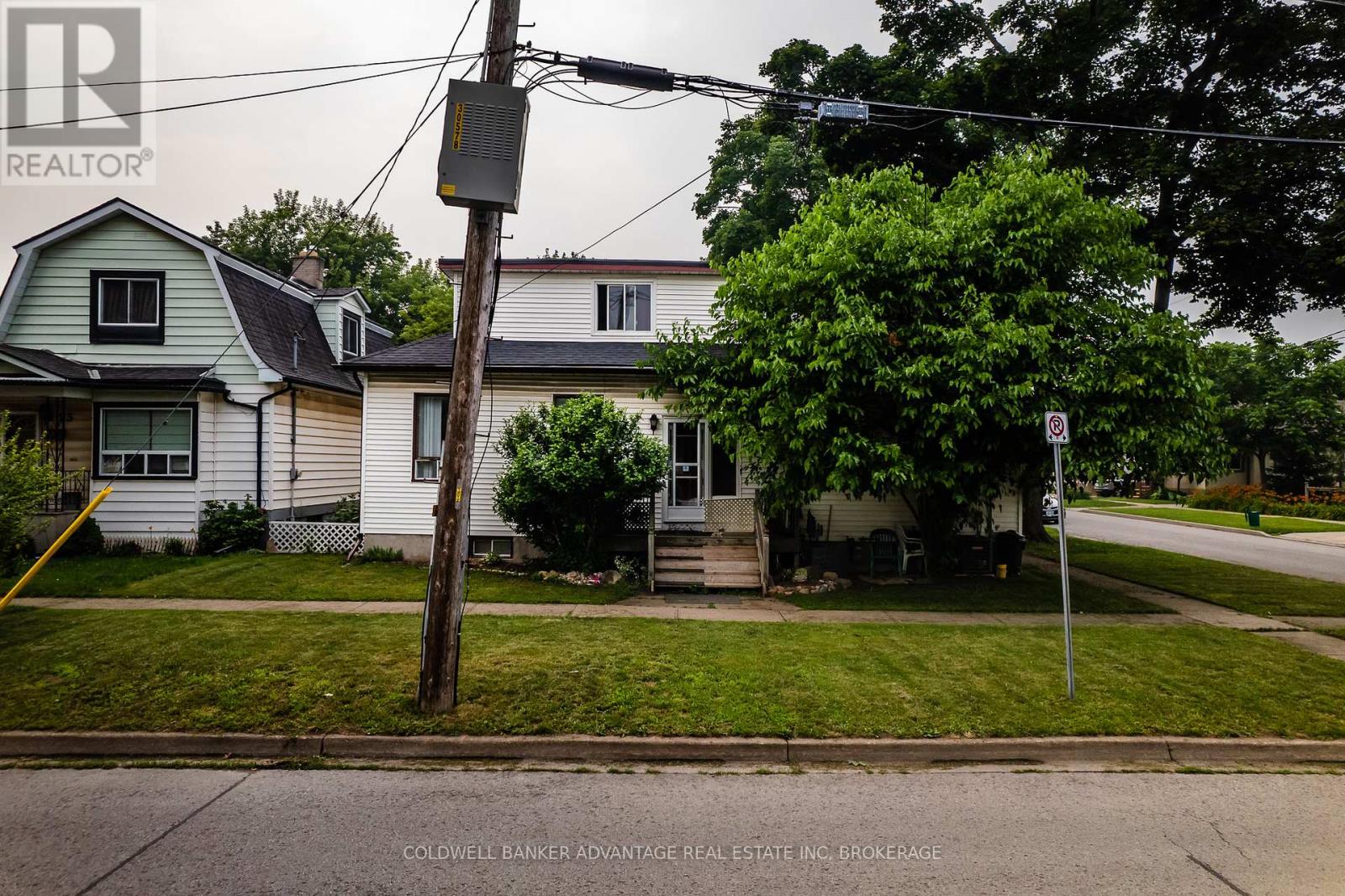 27 Fitzgerald Street, St. Catharines, Ontario  L2R 4B4 - Photo 3 - X10425204