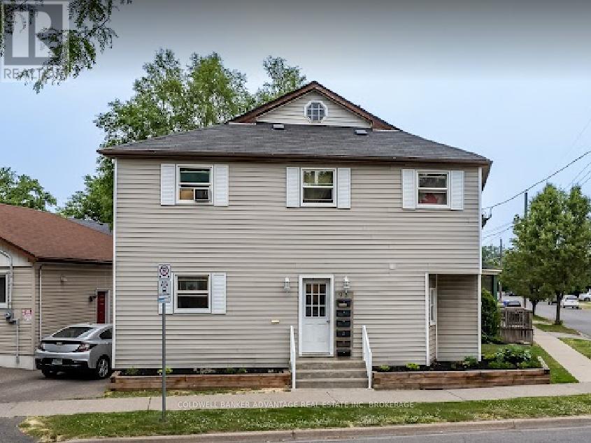 93 Carlton Street, St. Catharines, Ontario  L2R 1R1 - Photo 1 - X10425270