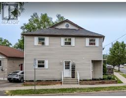 93 CARLTON STREET, St. Catharines, Ontario