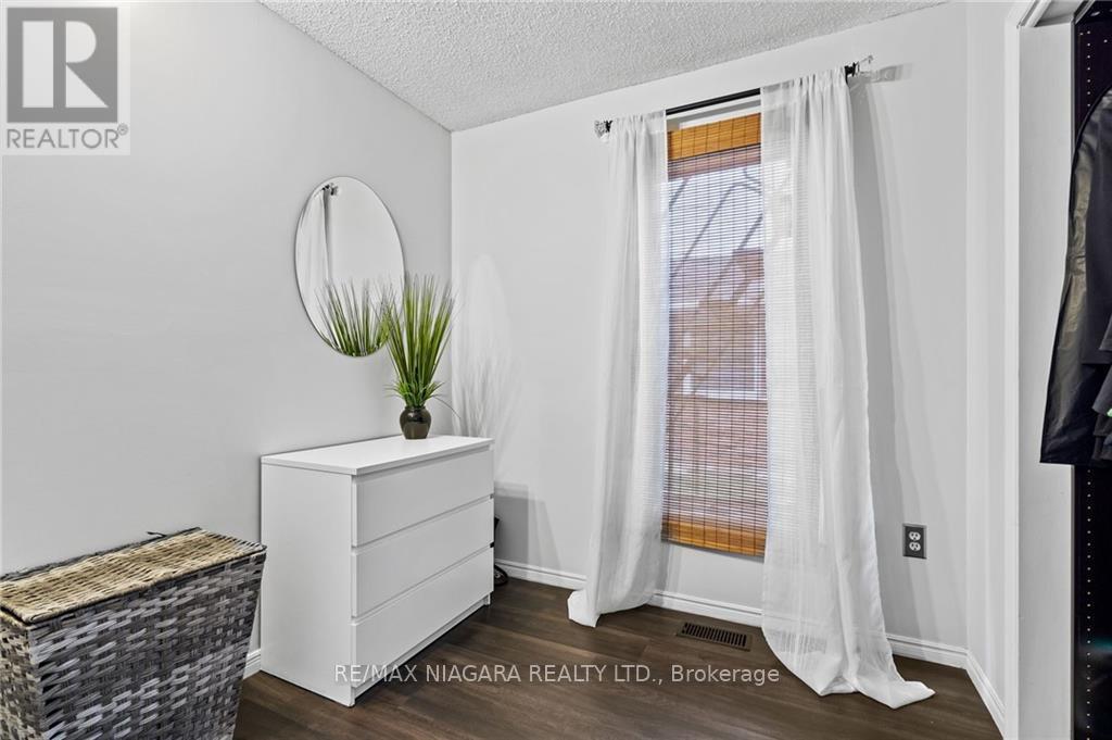 404 Line 2 Road, Niagara-On-The-Lake, Ontario  L0S 1J0 - Photo 24 - X9261329