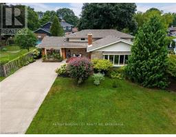 15 ROSEMOUNT AVENUE, St. Catharines, Ontario