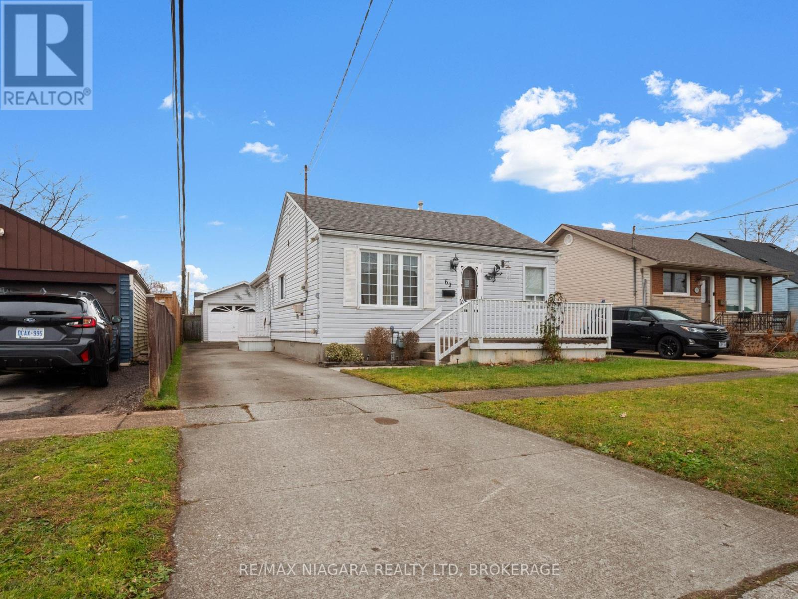 62 Douglas Street, Fort Erie, Ontario  L2A 3W5 - Photo 2 - X11896707