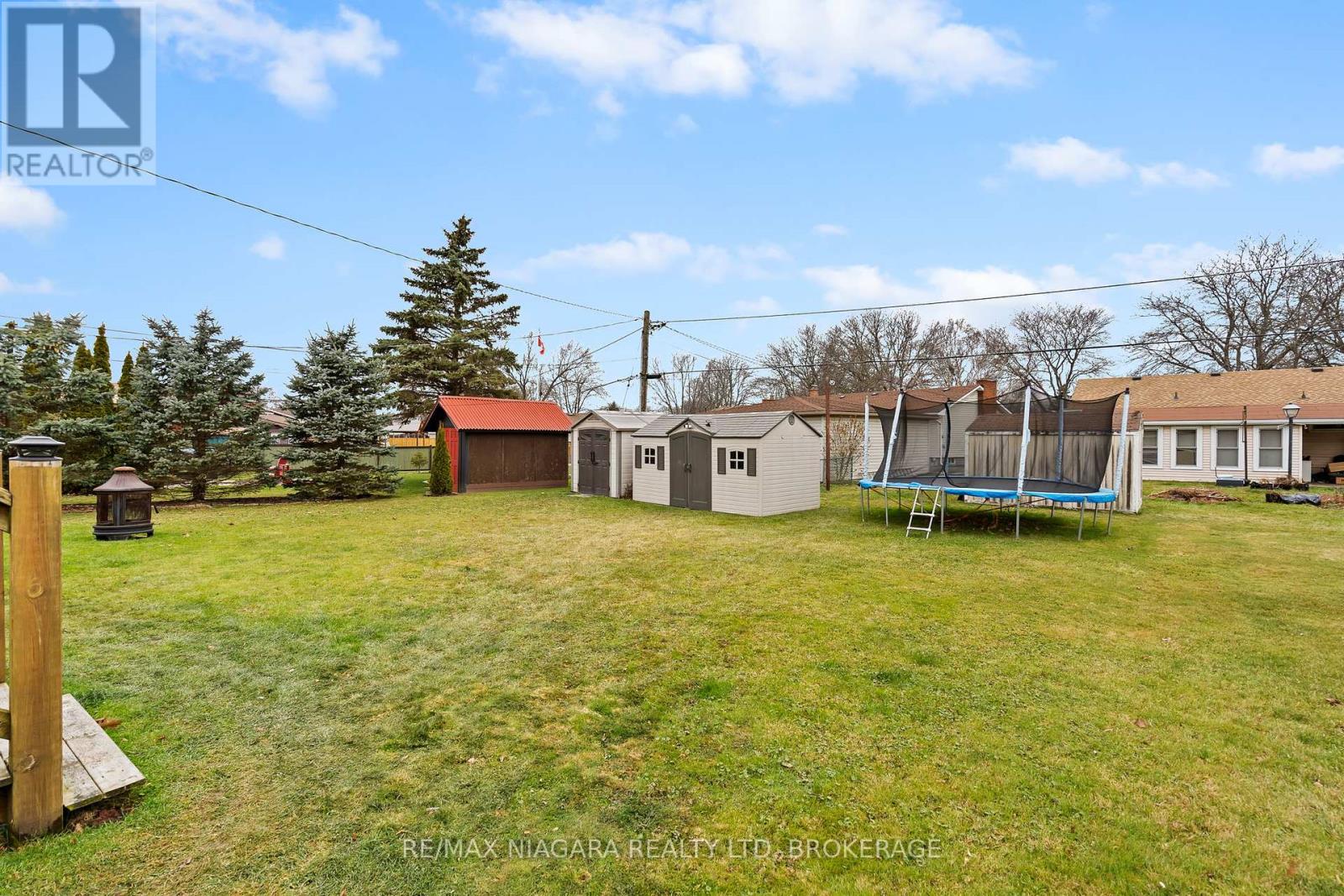 8848 Banting Avenue, Niagara Falls, Ontario  L2G 6Z9 - Photo 3 - X11897453