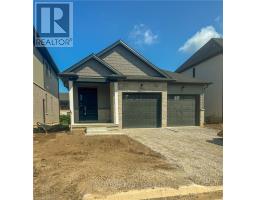 16 IVY CRES CRESCENT E, Thorold, Ontario