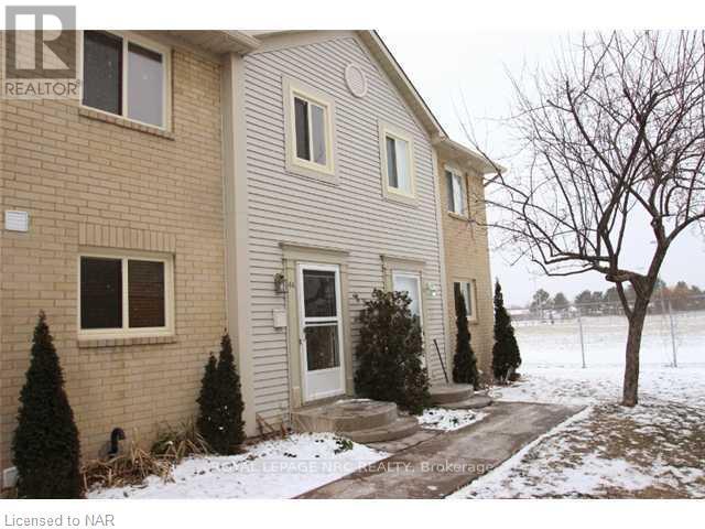 44 - 65 Dorchester Boulevard, St. Catharines, Ontario  L2M 7T7 - Photo 1 - X11898770