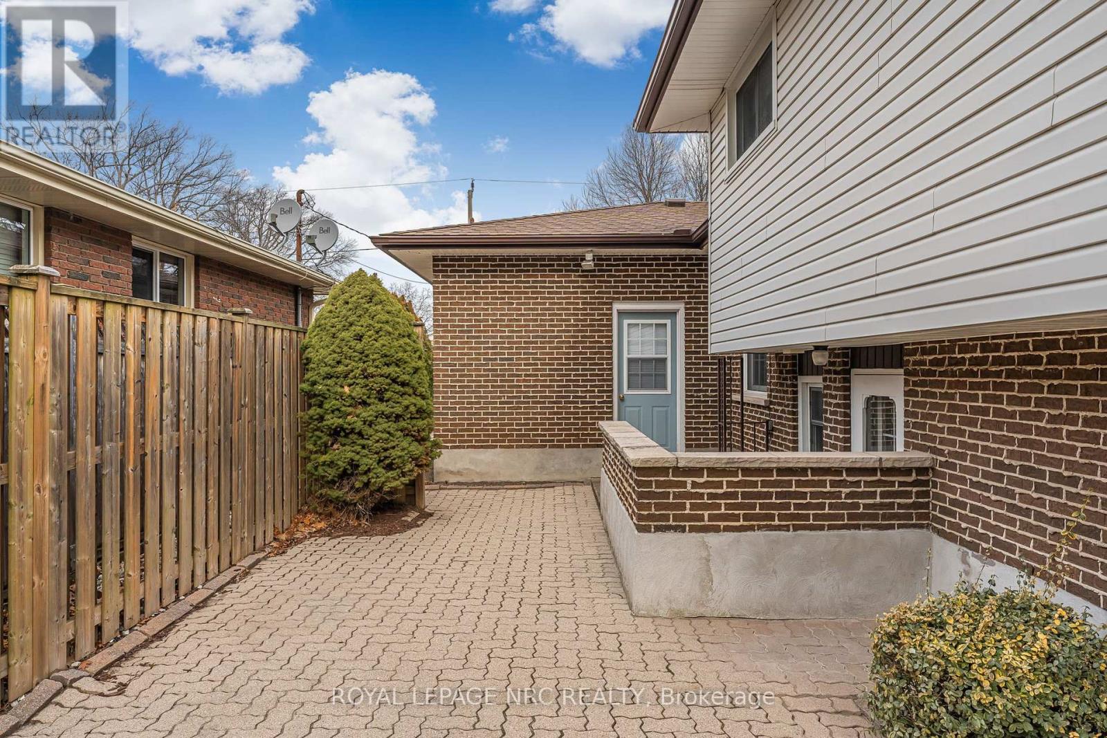 58 Woodrow Street, St. Catharines, Ontario  L2P 2A3 - Photo 30 - X11924639