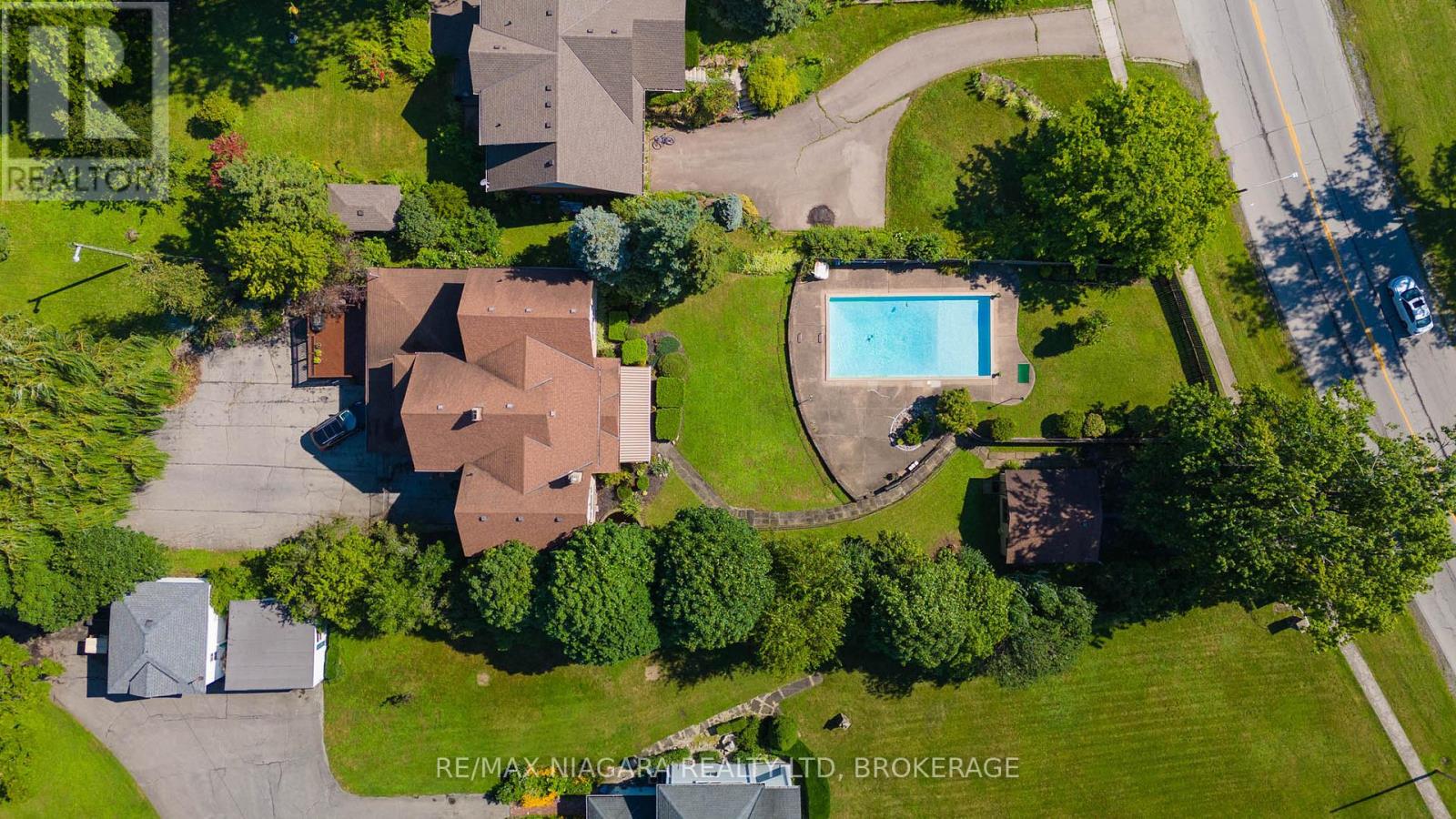 140 Lakeshore Road, Fort Erie, Ontario  L2A 1B2 - Photo 25 - X11995455