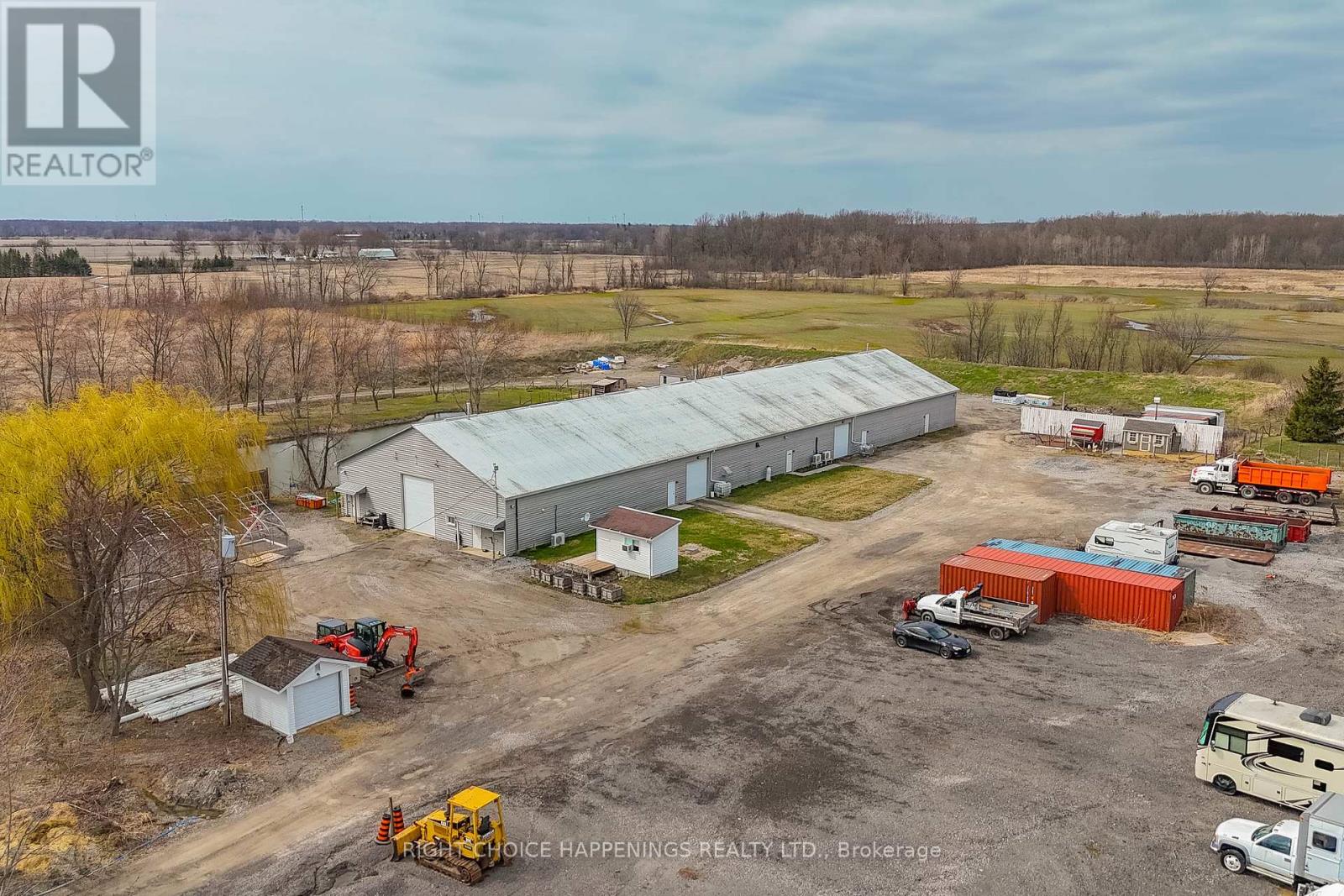 40828 Forks Road, Wainfleet, Ontario  L0S 1V0 - Photo 1 - X12062104