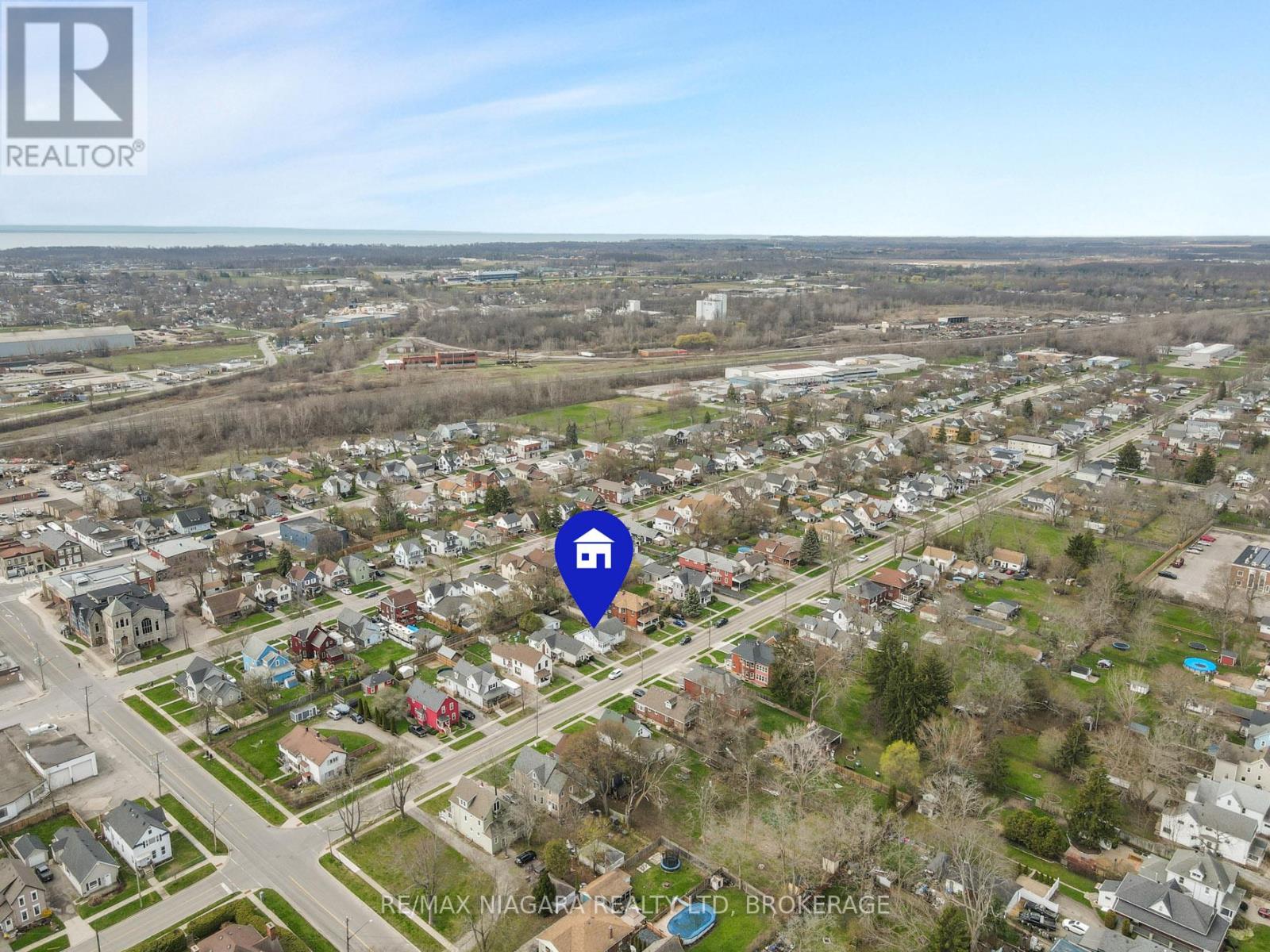 215 Phipps Street, Fort Erie, Ontario  L2A 2V4 - Photo 33 - X12103583