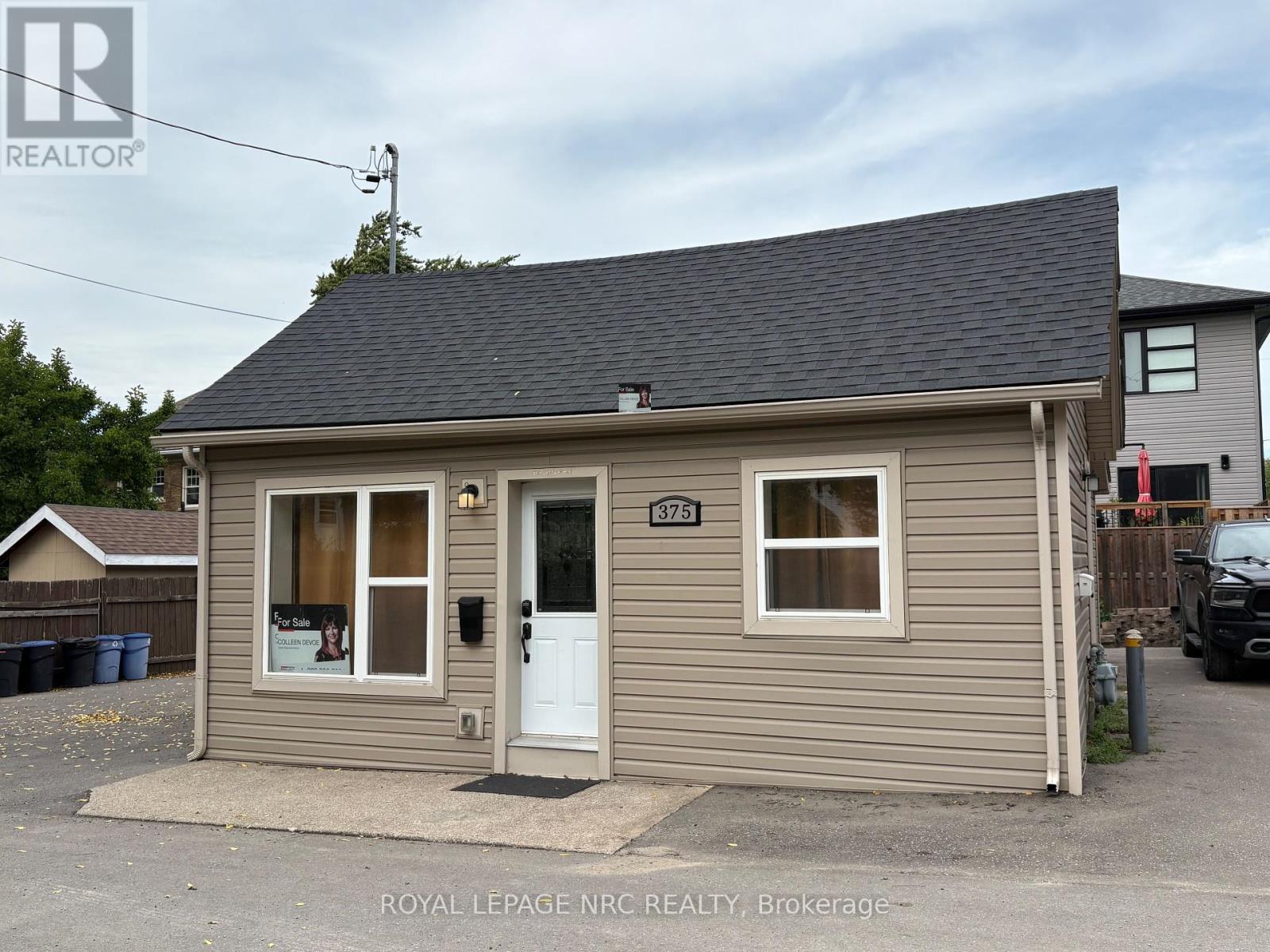 375 Almond Lane, St. Catharines, Ontario  L2T 1B9 - Photo 1 - X12430652