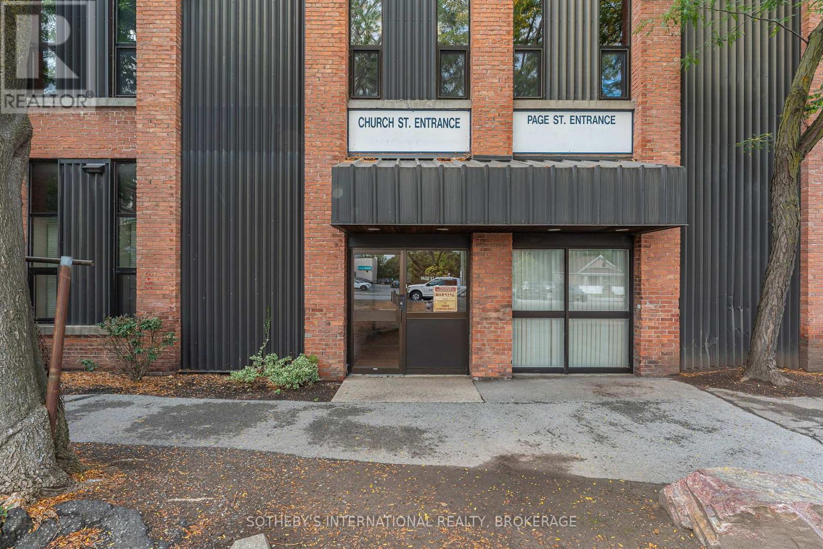 100 - 243 Church Street, St. Catharines, Ontario  L2R 3E8 - Photo 4 - X12449681