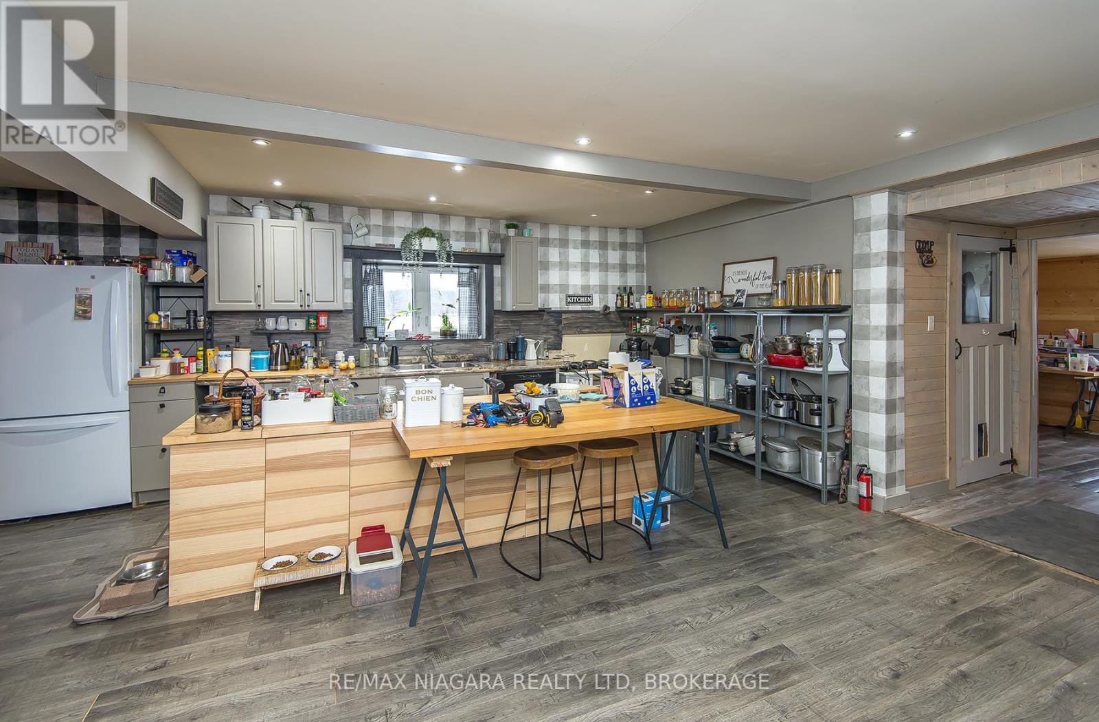 1937 Brookfield Road, Port Colborne, Ontario  L3K 5V3 - Photo 12 - X12603122