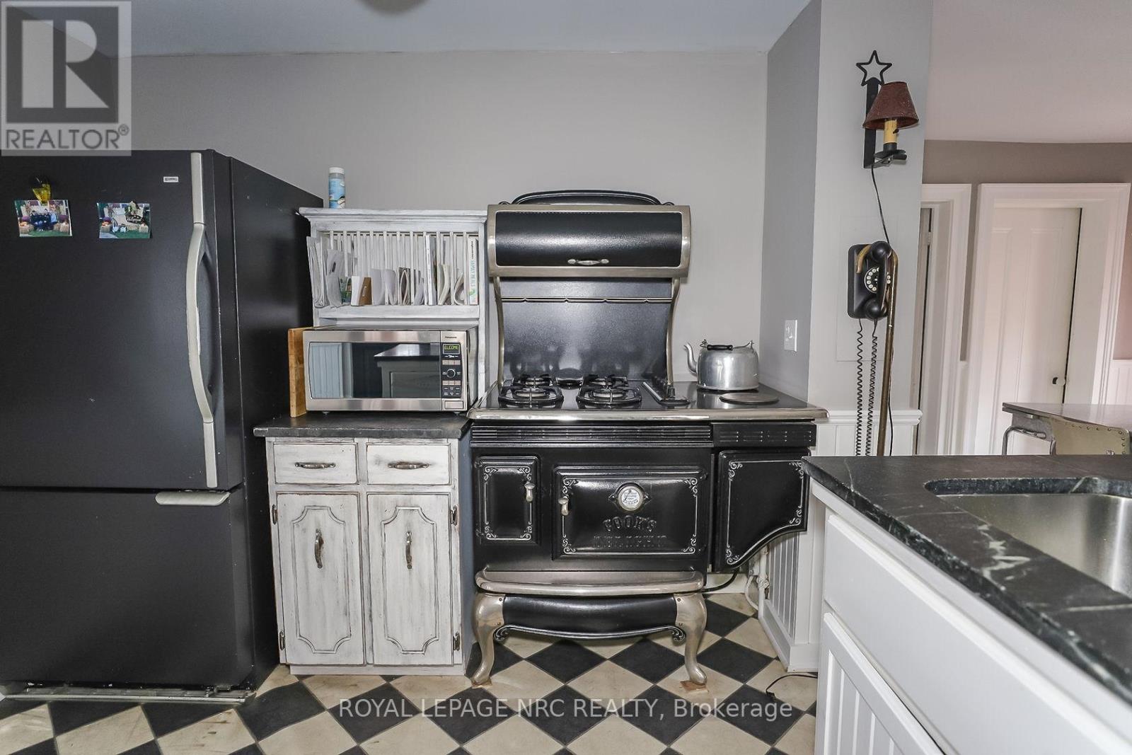 264 Ridge Road N, Fort Erie, Ontario  L0S 1N0 - Photo 20 - X12667854