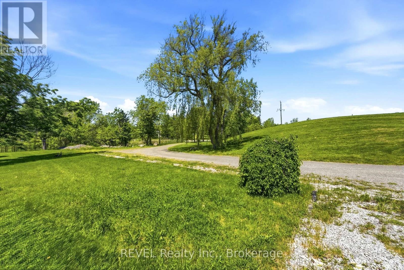 1373 Chippawa Creek Road, Thorold, Ontario  L0S 1K0 - Photo 11 - X12686384