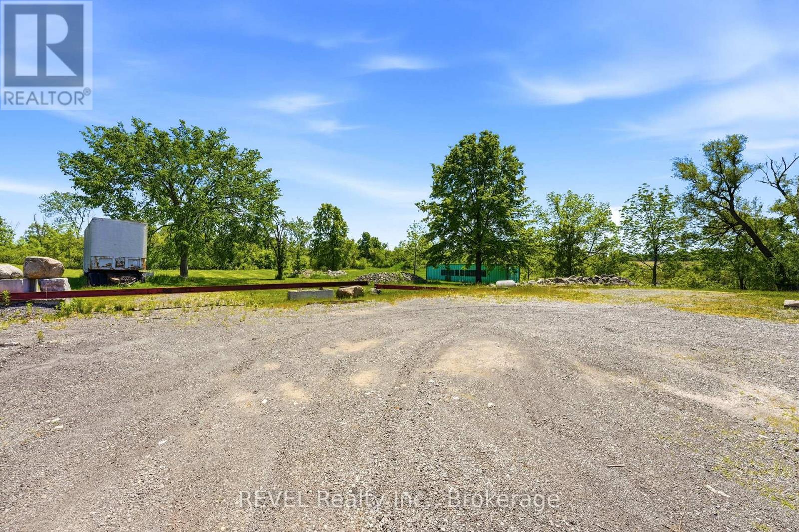 1373 Chippawa Creek Road, Thorold, Ontario  L0S 1K0 - Photo 15 - X12686384
