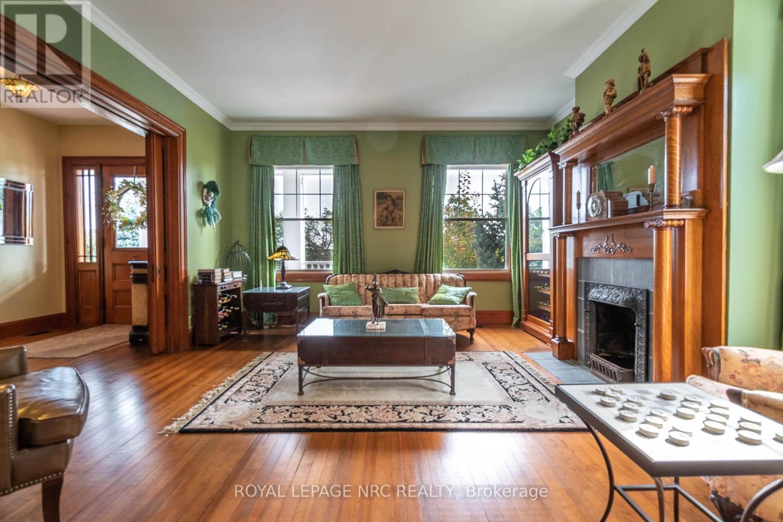 14902 Niagara River Parkway, Niagara-On-The-Lake, Ontario  L0S 1J0 - Photo 5 - X12708880