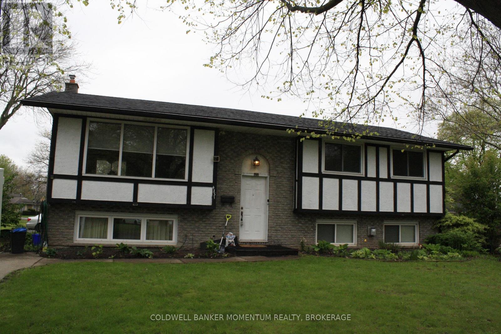 4351 Briarwood Avenue, Niagara Falls, Ontario  L2E 5W2 - Photo 2 - X12816338