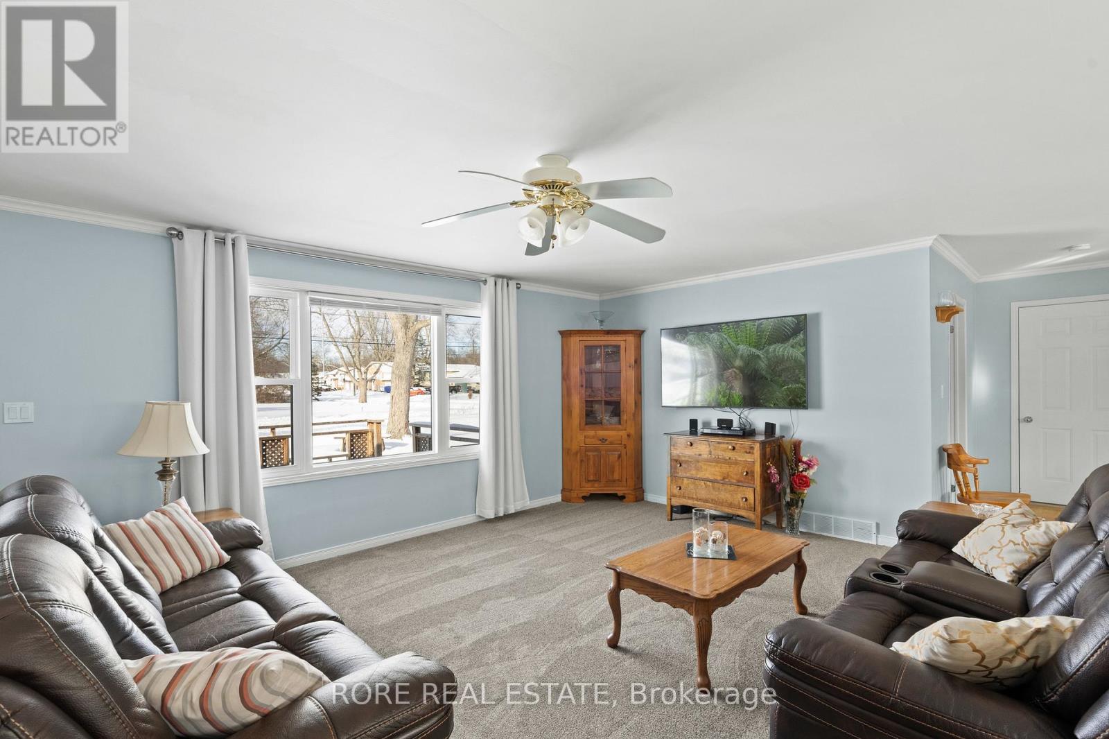 128 Cook Avenue, Fort Erie, Ontario  L0S 1N0 - Photo 5 - X12817924