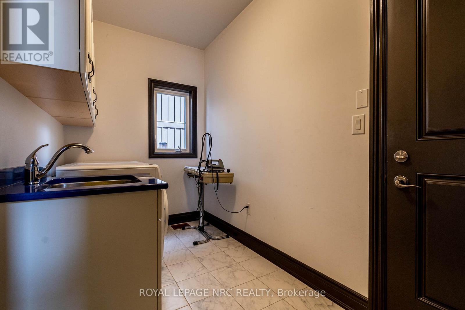 4807 Zimmerman Avenue, Niagara Falls, Ontario  L2E 3N1 - Photo 13 - X12825118