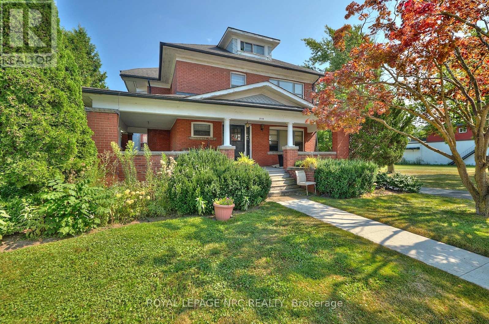3758 Main Street, Niagara Falls, Ontario  L2G 6B2 - Photo 2 - X12847158