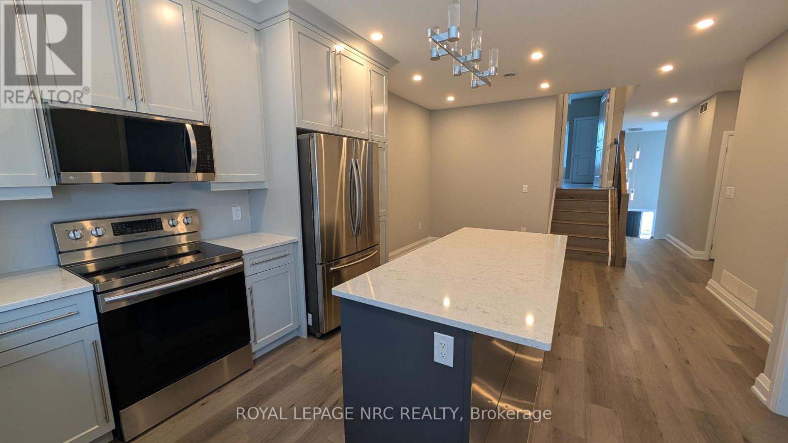 37a Ormonde Avenue, St. Catharines, Ontario  L2M 5P1 - Photo 10 - X12855558