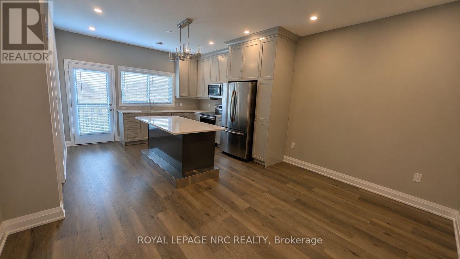 37a Ormonde Avenue, St. Catharines, Ontario  L2M 5P1 - Photo 11 - X12855558