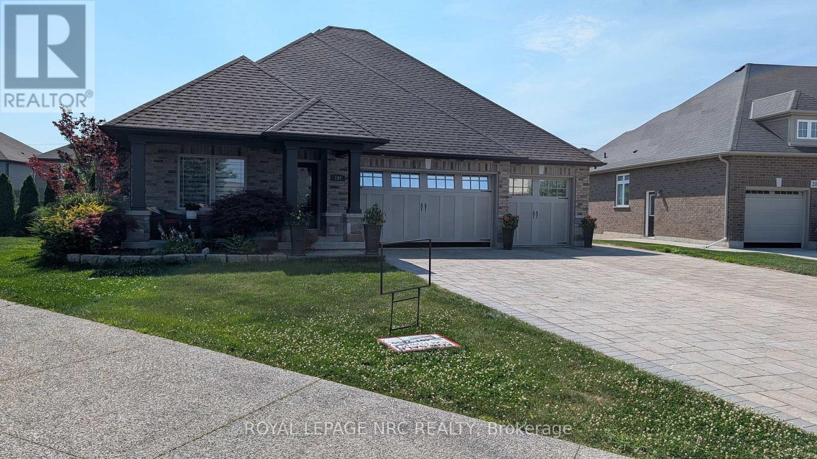 197 Timberview Crescent, Welland, Ontario  L3C 0B9 - Photo 2 - X12864118