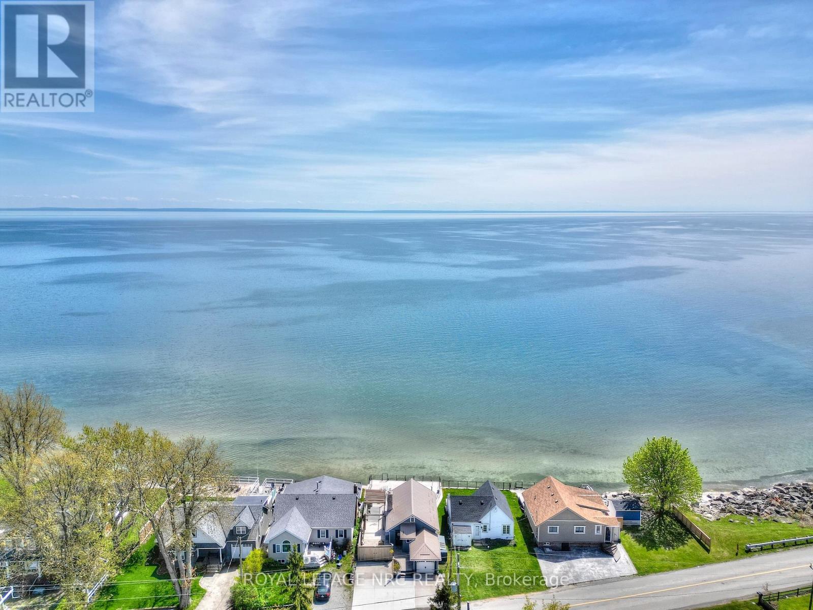 11851 Lakeshore Road, Wainfleet, Ontario  L0S 1V0 - Photo 19 - X12865962