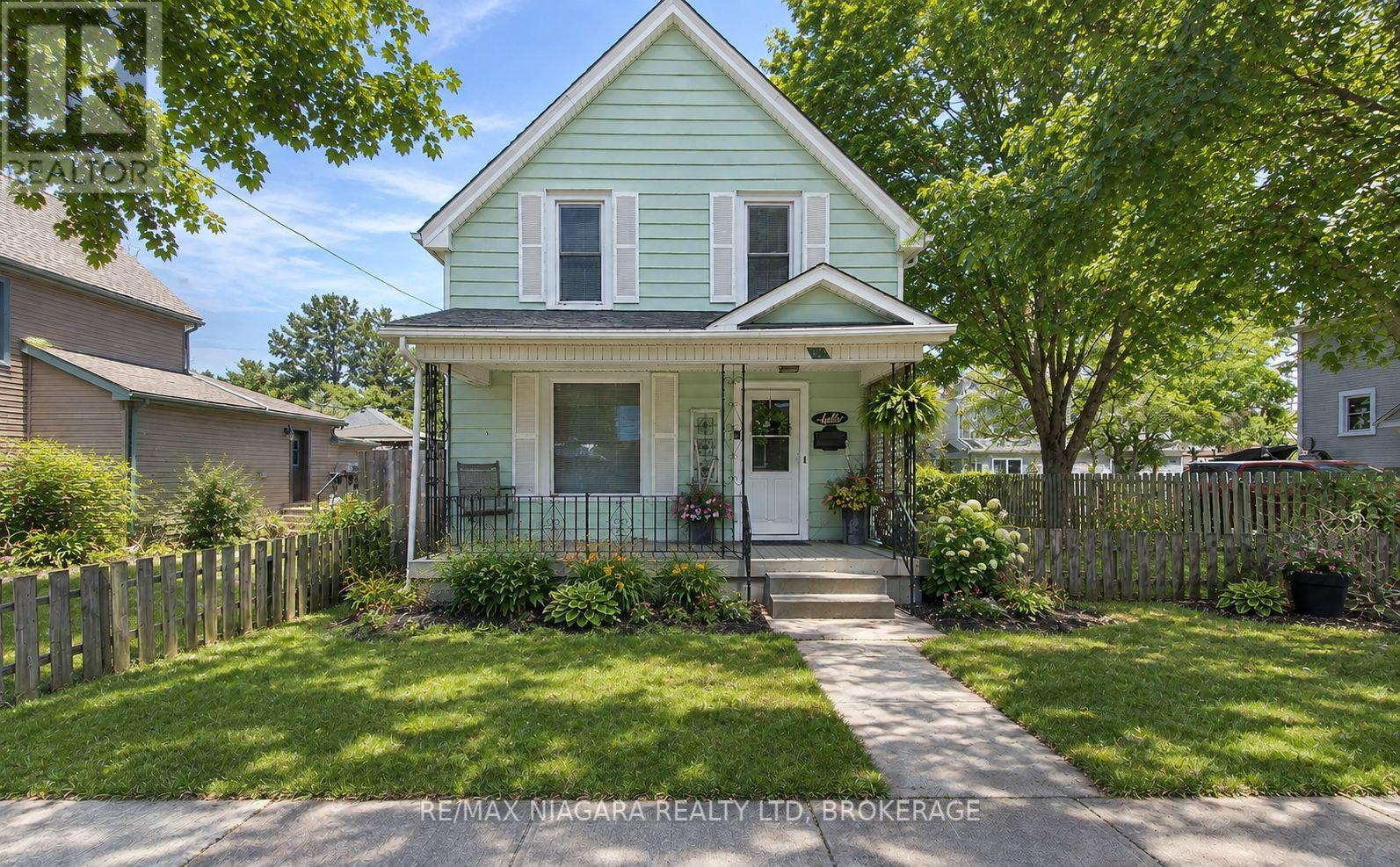 9 Beech Street, Port Colborne, Ontario  L3K 3N7 - Photo 1 - X12870192