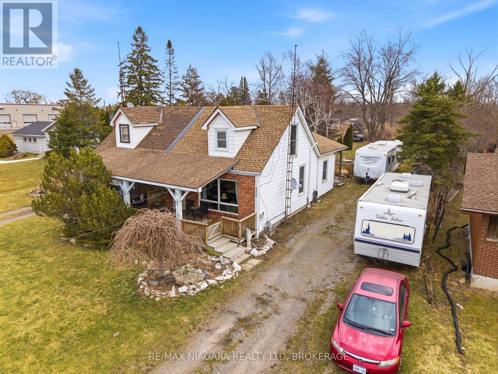8356 Oakwood Drive, Niagara Falls, Ontario  L2E 6S5 - Photo 11 - X12871144