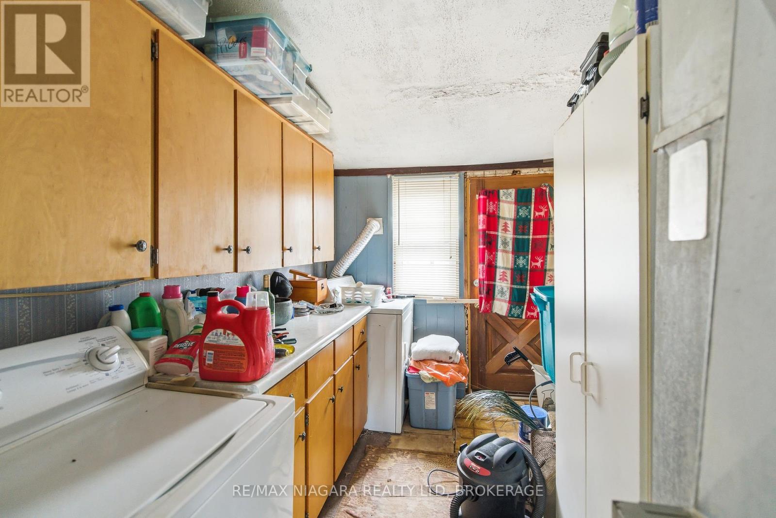 8356 Oakwood Drive, Niagara Falls, Ontario  L2E 6S5 - Photo 13 - X12871144