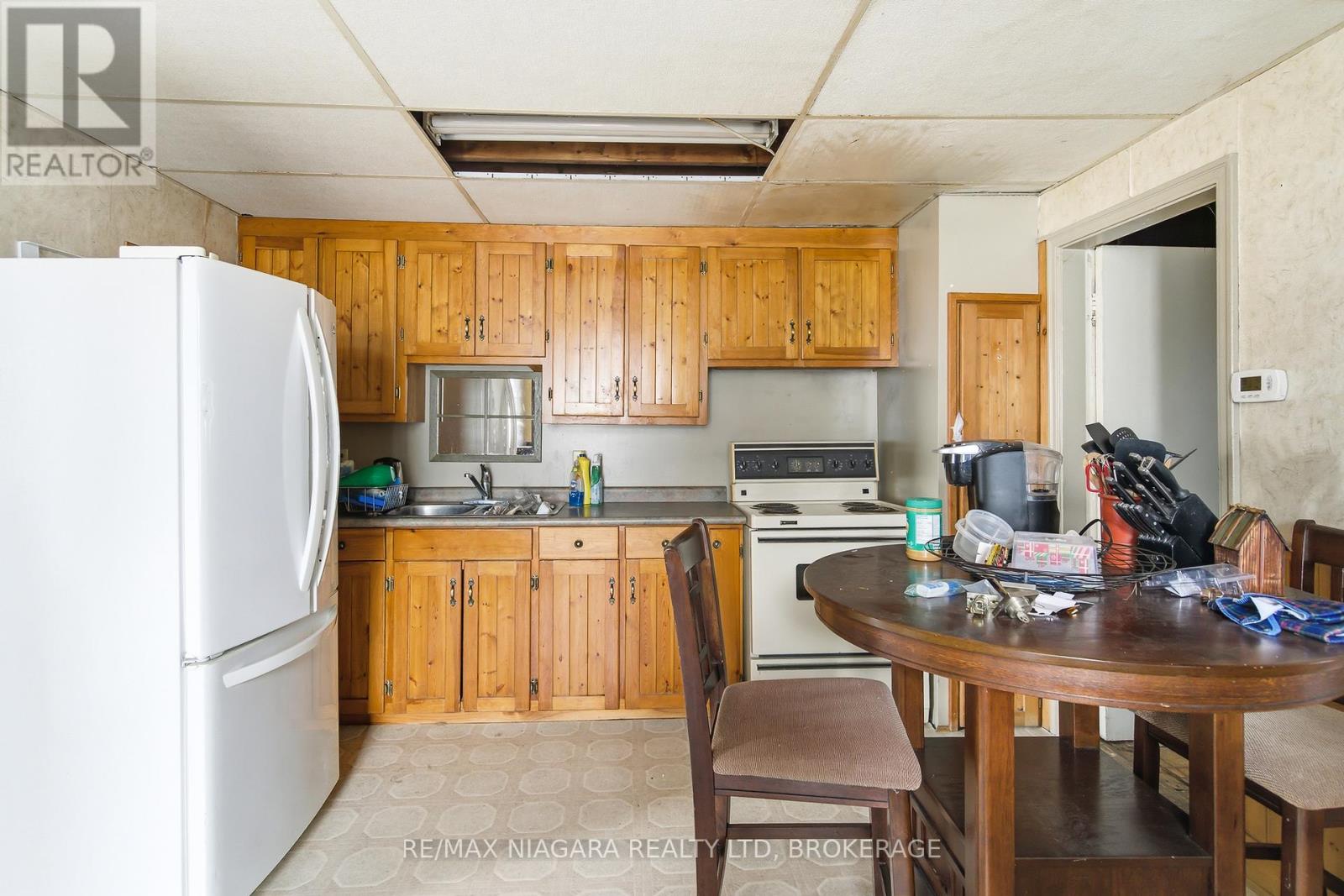 8356 Oakwood Drive, Niagara Falls, Ontario  L2E 6S5 - Photo 22 - X12871144
