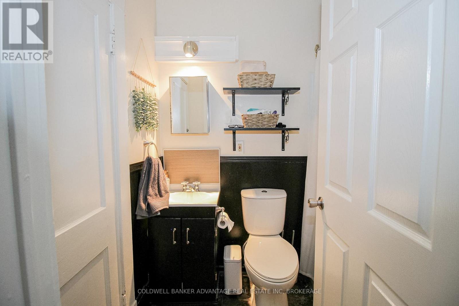 86 Adelaide Street, Port Colborne, Ontario  L3K 2W5 - Photo 45 - X12871792